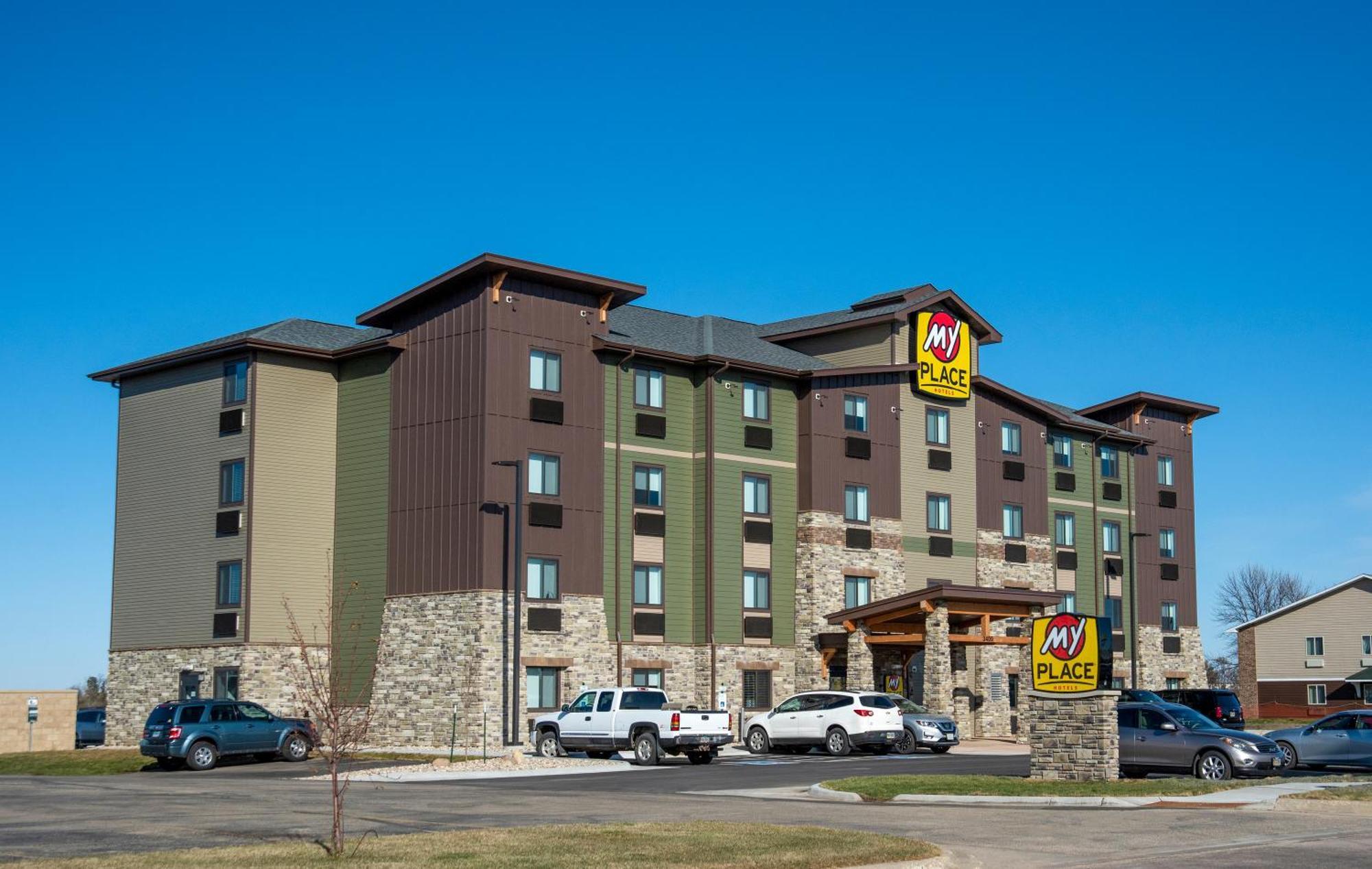 My Place Hotel-Watertown, Sd Экстерьер фото